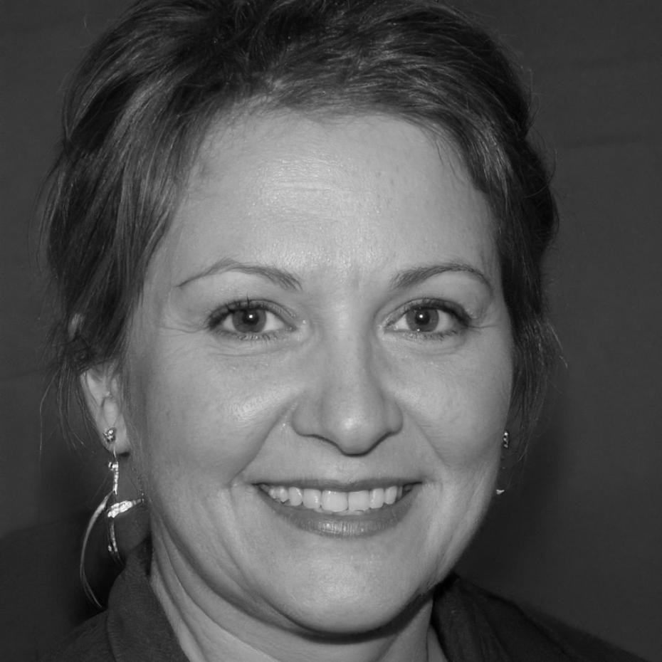 Mai Phuong, Economic Research Director